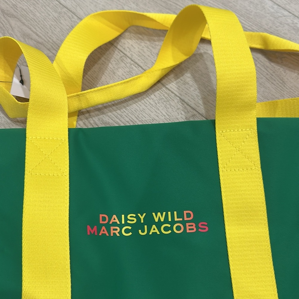 Marc Jacobs Green and Yellow Duffle Bag - Picture 7 of 10